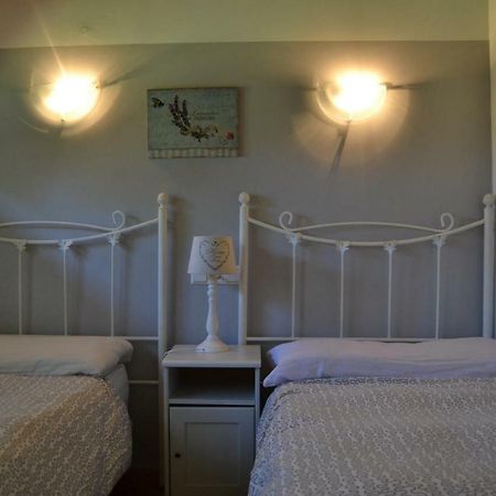 Apartamentos Rurales La Cirigueena Oles Kültér fotó