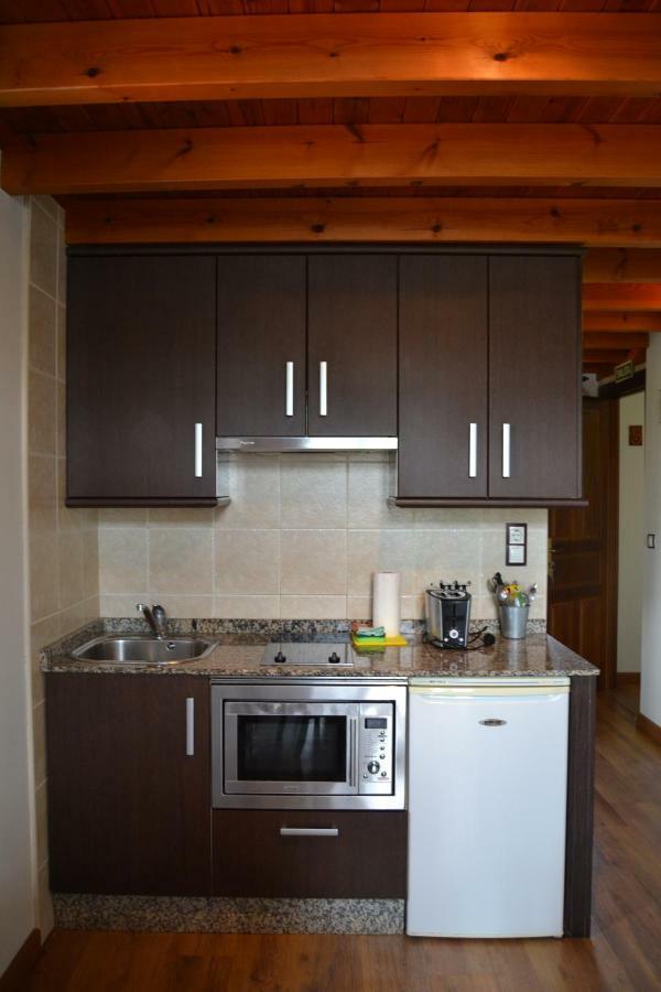 Apartamentos Rurales La Cirigueena Oles Kültér fotó