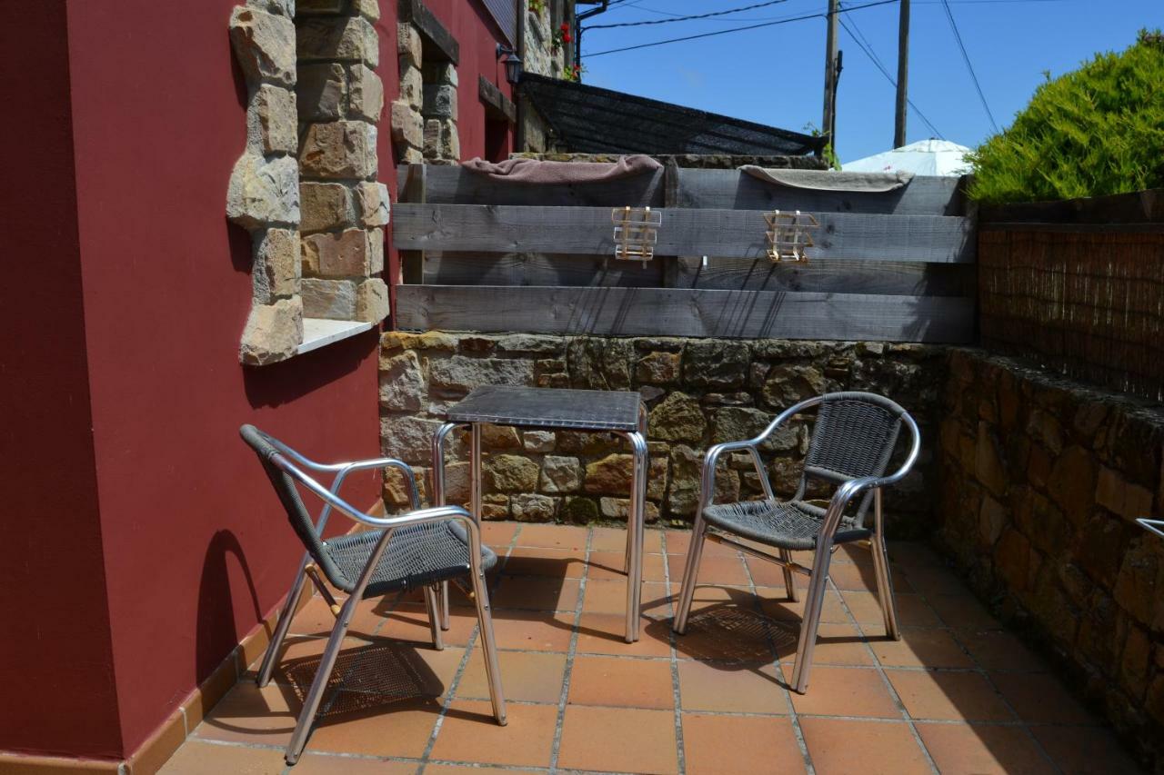 Apartamentos Rurales La Cirigueena Oles Kültér fotó
