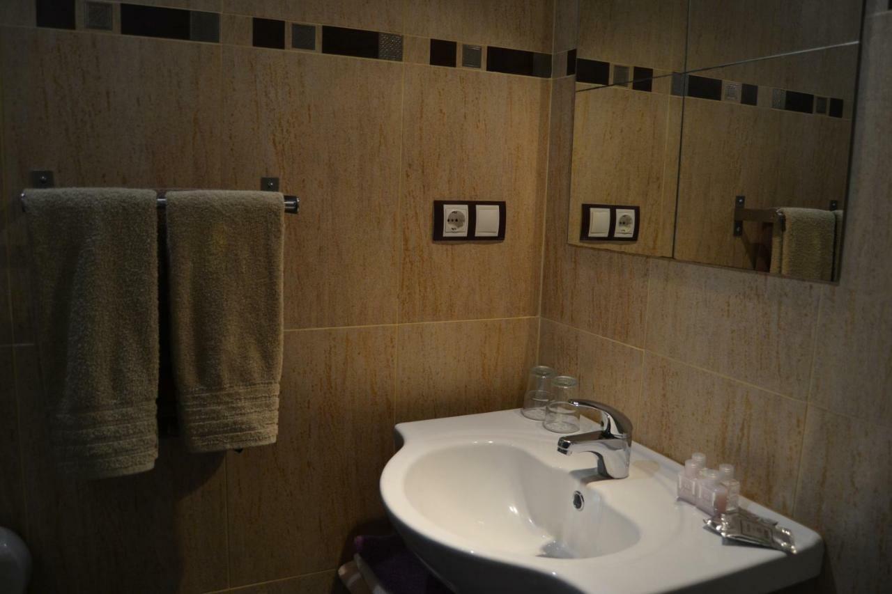 Apartamentos Rurales La Cirigueena Oles Kültér fotó